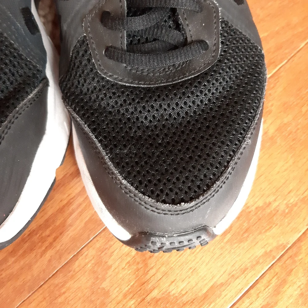 Nike Dart XI Sneakers size 11